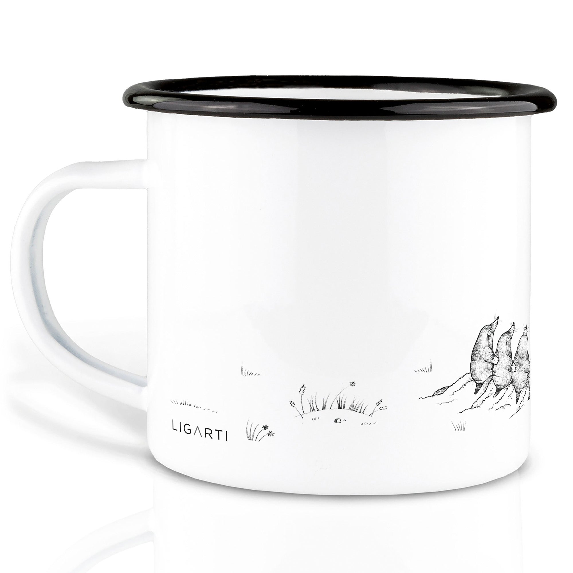 Emaille Tasse – Maulwürfe, Waschbär und Eichhörnchen am Lagerfeuer