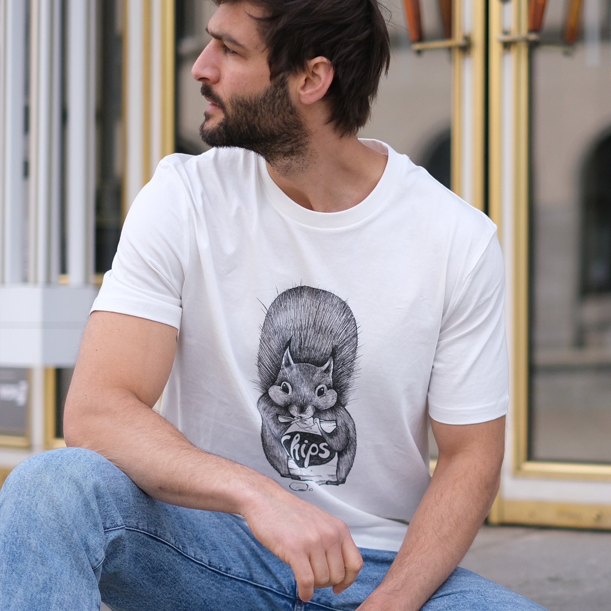 T-shirt - chip squirrel